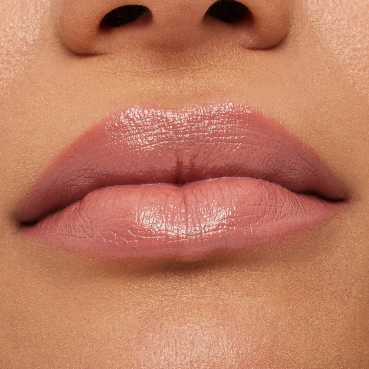 Barra de labios M·A·Cximal Sleek Satin Lipstick