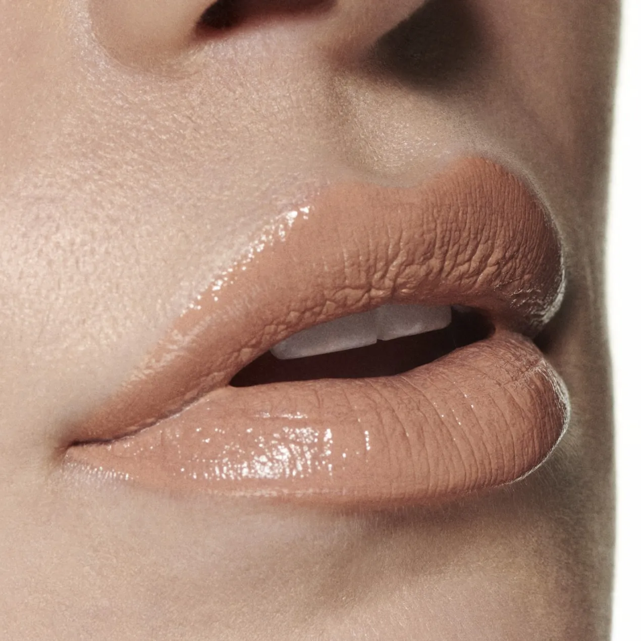 Barra de labios M·A·Cximal Sleek Satin Lipstick