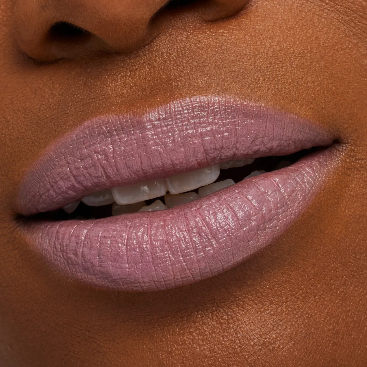 Barra de labios M·A·Cximal Sleek Satin Lipstick