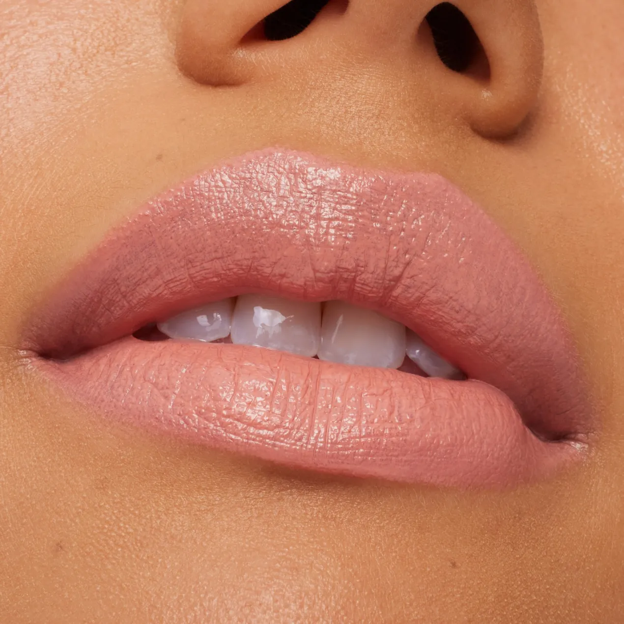 Barra de labios M·A·Cximal Sleek Satin Lipstick