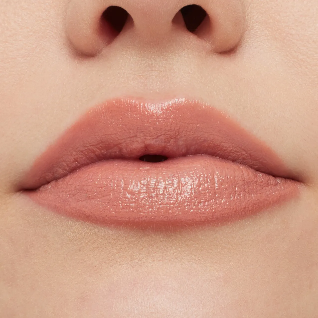 Barra de labios M·A·Cximal Sleek Satin Lipstick