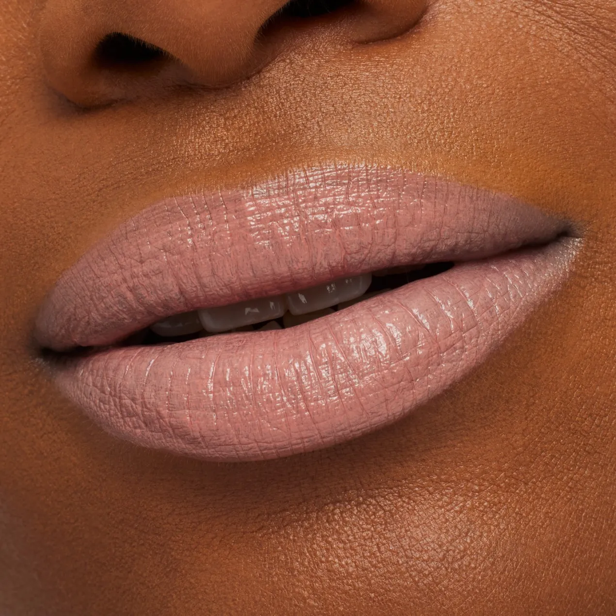 Barra de labios M·A·Cximal Sleek Satin Lipstick
