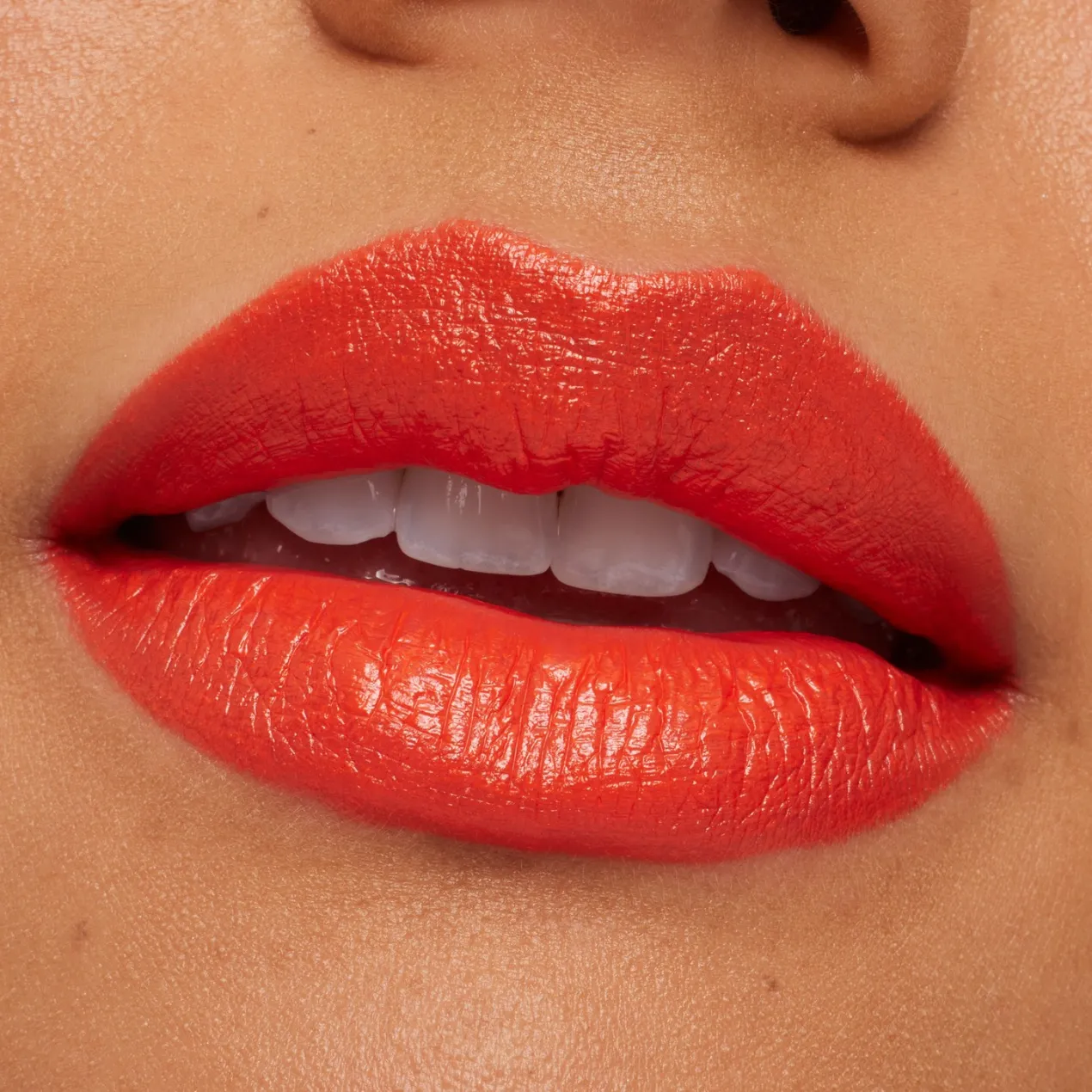 Barra de labios M·A·Cximal Sleek Satin Lipstick