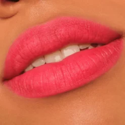 Barra de Labios Mate Blur-Real