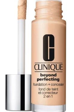 Beyond Perfecting Maquillaje Perfeccionador Larga Duración