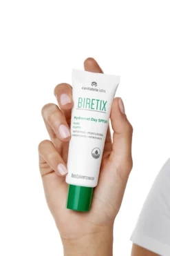 Biretix Crema Hidratante de Día SPF 30