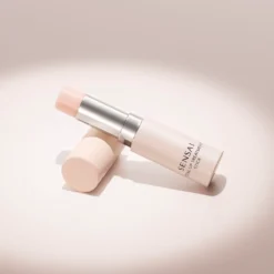 Bálsamo Labial Total Lip Treatment Stick