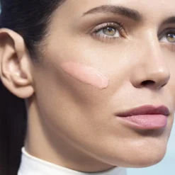 Blue Peptides Uplift SPF30 Crema de día Reafirmante