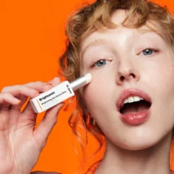 Brightamin Sérum Iluminador para Ojos en Stick