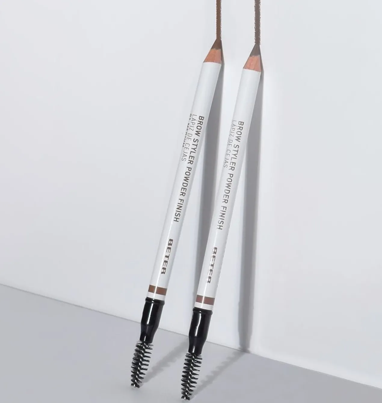 Brow Styler Powder Finish Lápiz de Cejas
