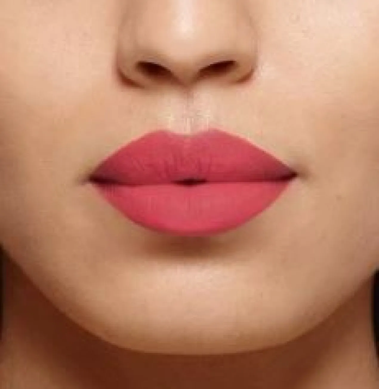 Color Riche Intense Volume Mate Barra de Labios