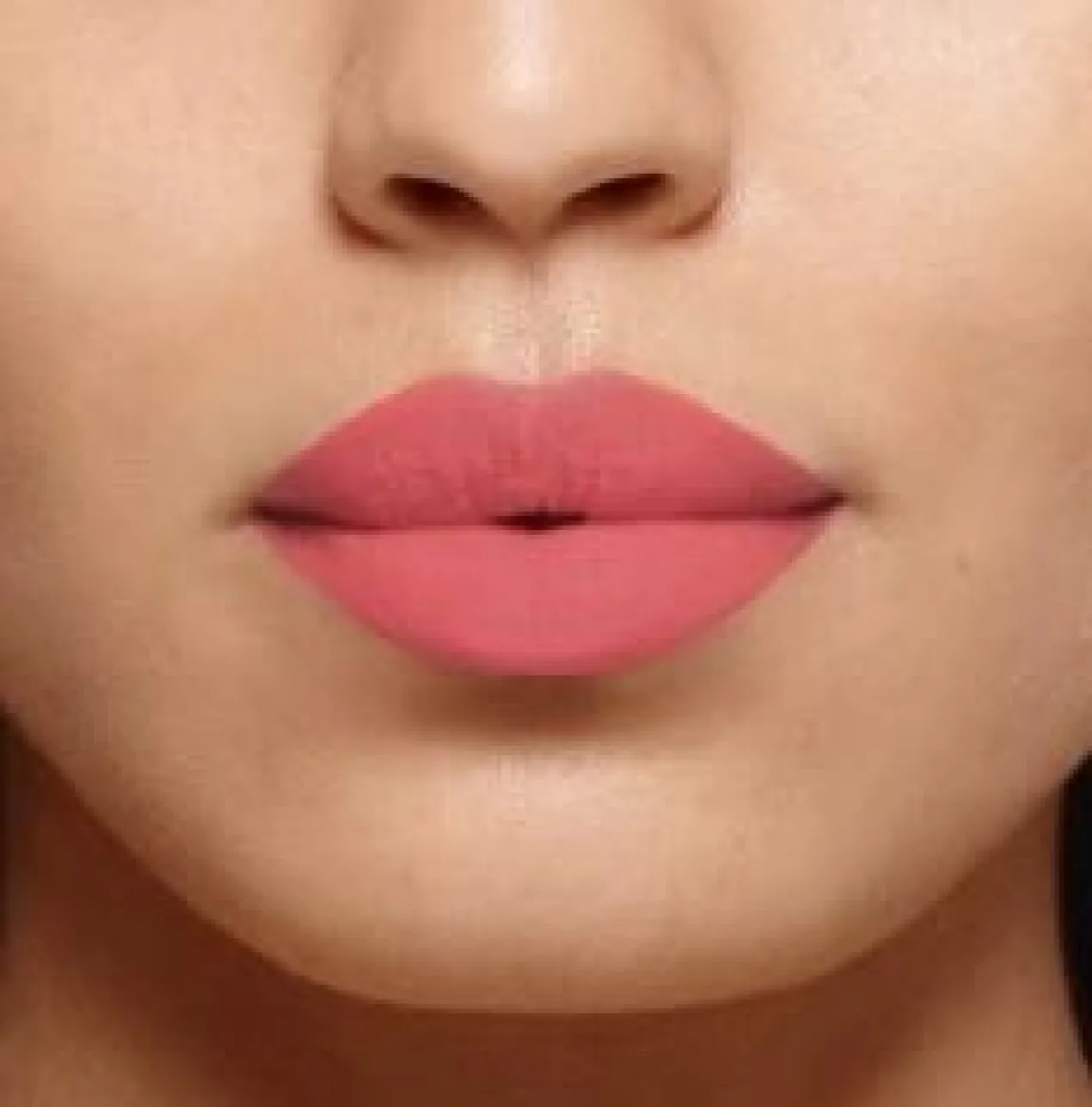 Color Riche Intense Volume Mate Barra de Labios