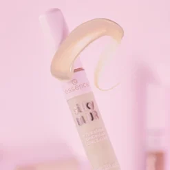Corrector Hidratante Larga Duración Silky Blur