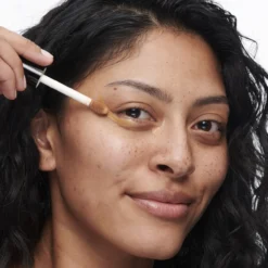 Corrector Studio Radiance 24HR Luminous Lift Concealer