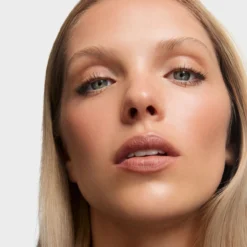Cream Stick Highlighter Iluminador en Barra Multifuncional