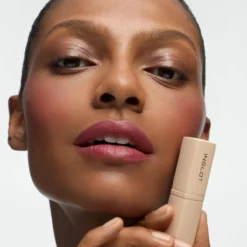 Creamy Soft Lipstick Barra de Labios Cremosa y Suave