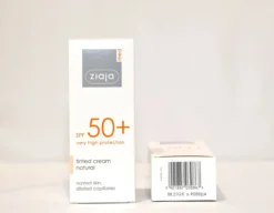 Crema Facial Protectora con Color Natural SPF50+