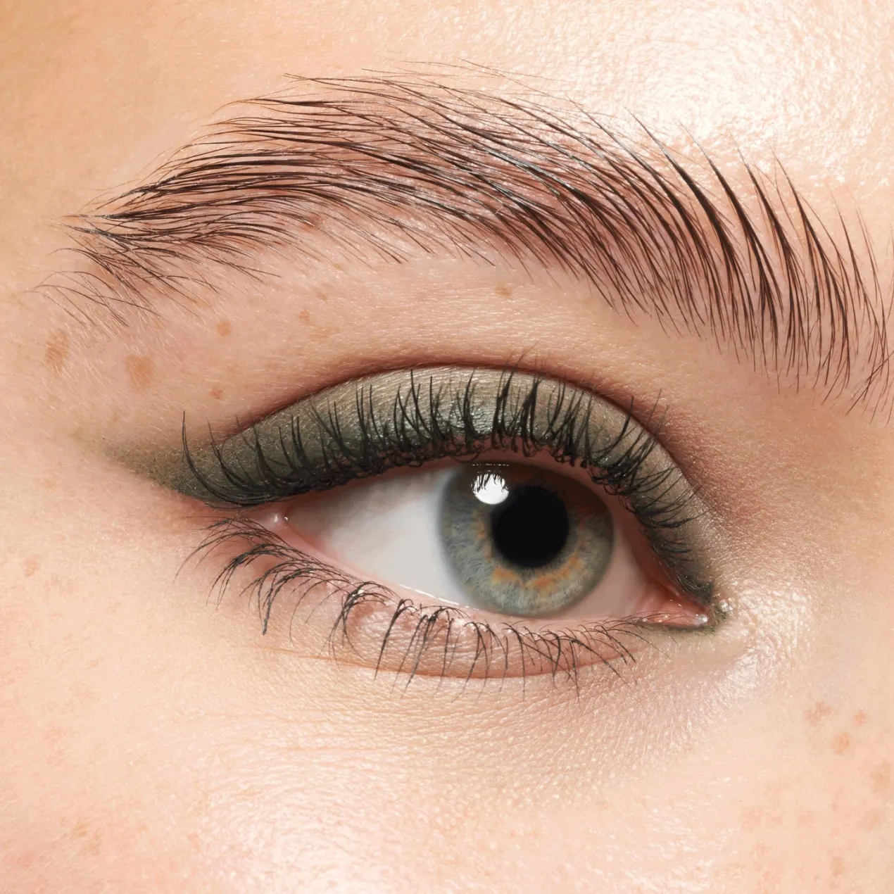 Delineador de ojos Kajal Pencil
