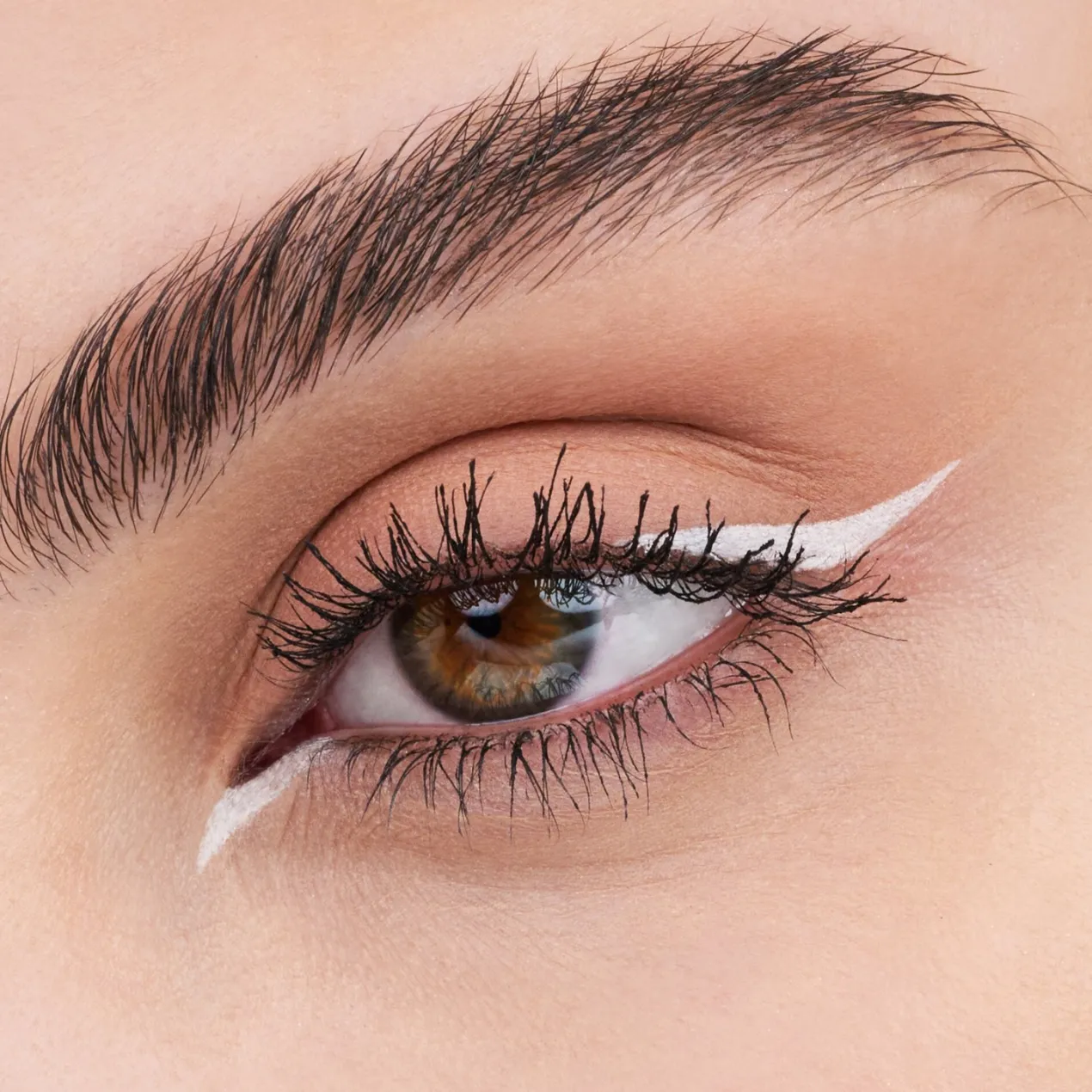 Delineador de ojos Kajal Pencil