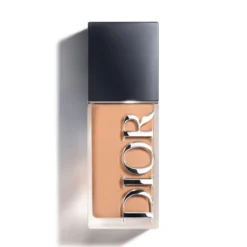 Dior Forever Skin Wear Base de maquillaje mate con efecto difuminado