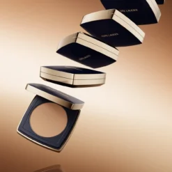 Double Wear Stay In Place Base de Maquillaje en Polvo