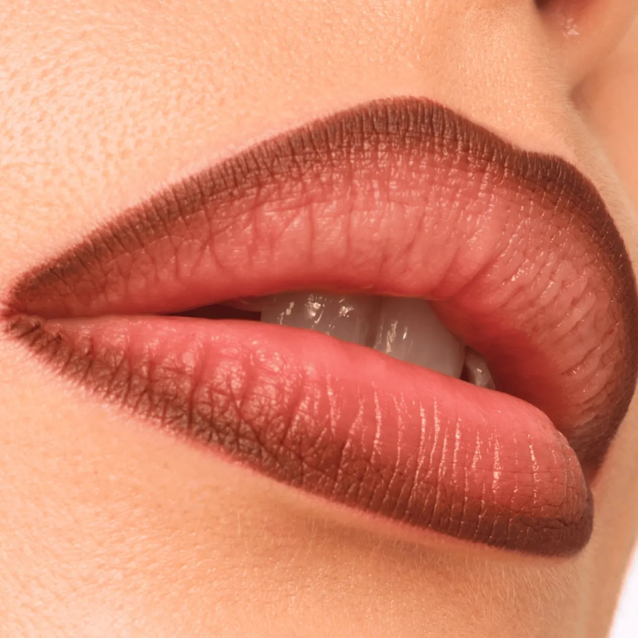 Era Of Senses Gel Glide Long-Lasting Lip Liner