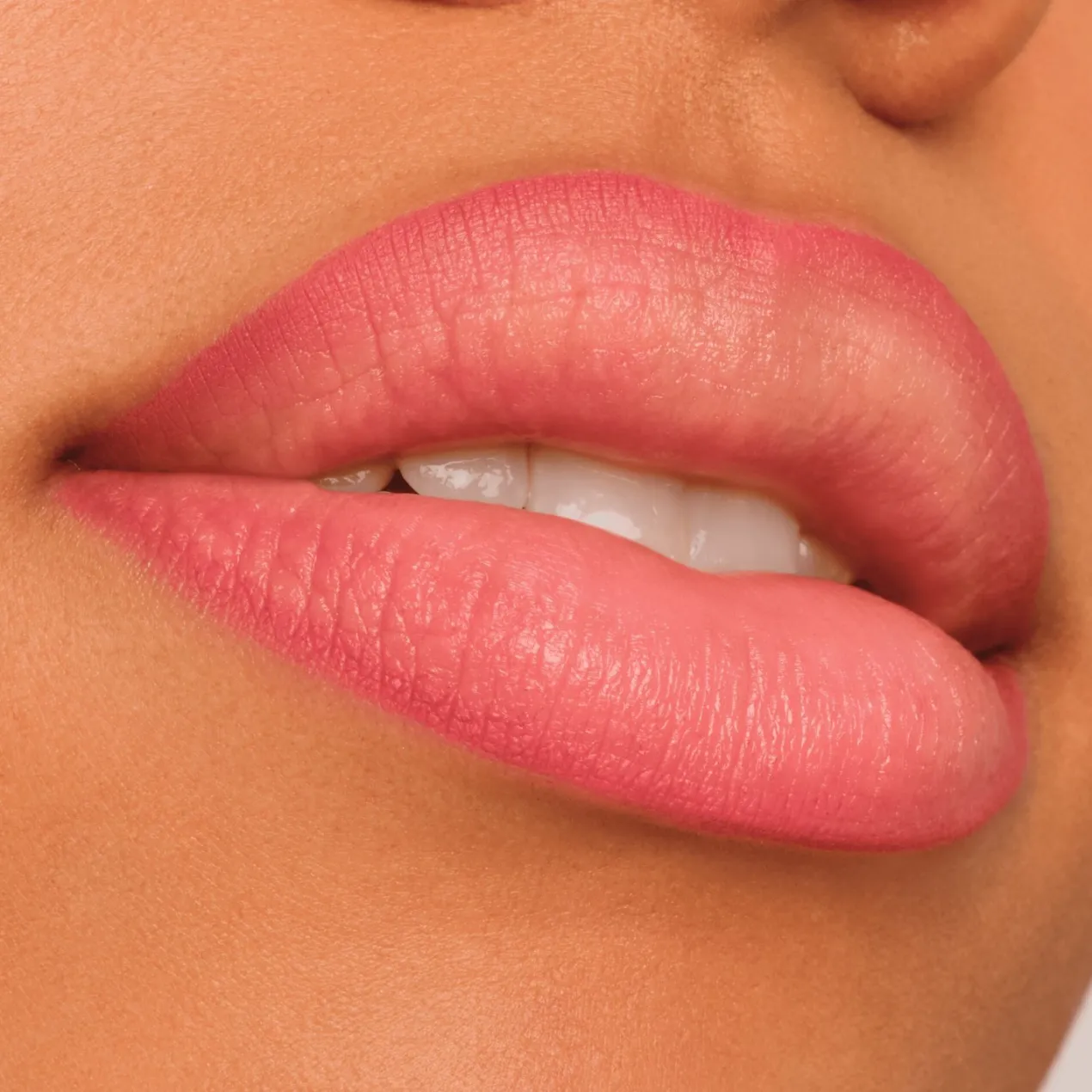Era Of Senses Gel Glide Long-Lasting Lip Liner