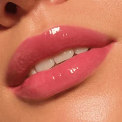 Gloss Obsessed Lip Glaze