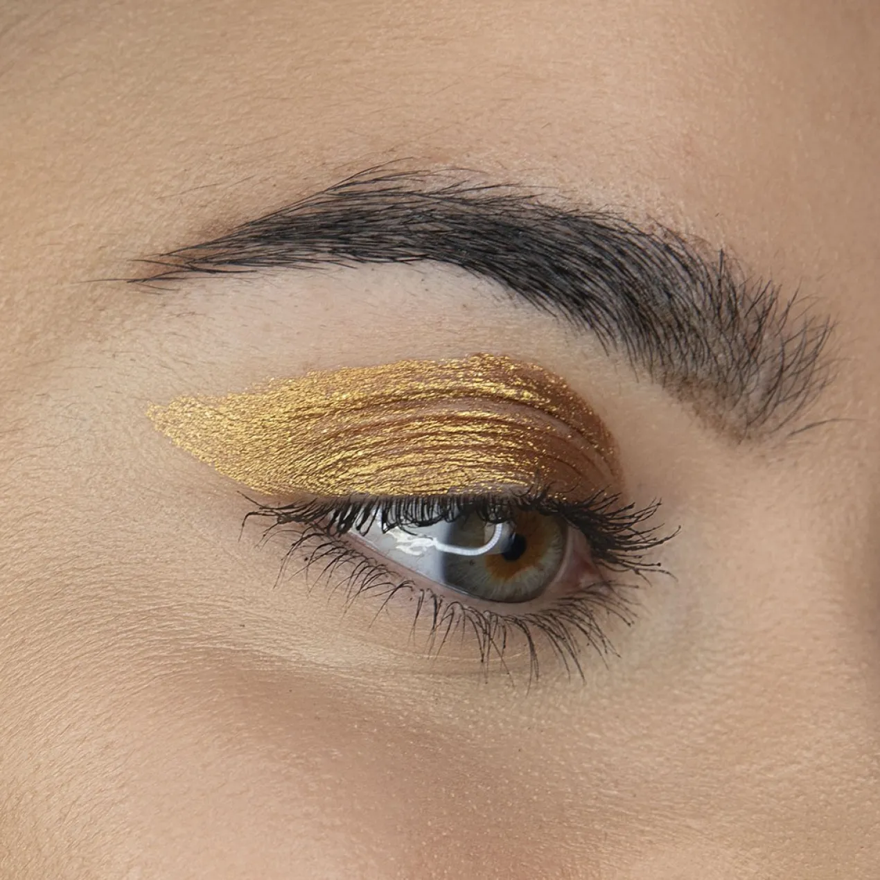 Glow Liquid Eyeshadow