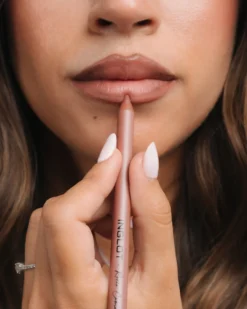 Inglot x Rocío Camacho Keep It Sharp Lipliner