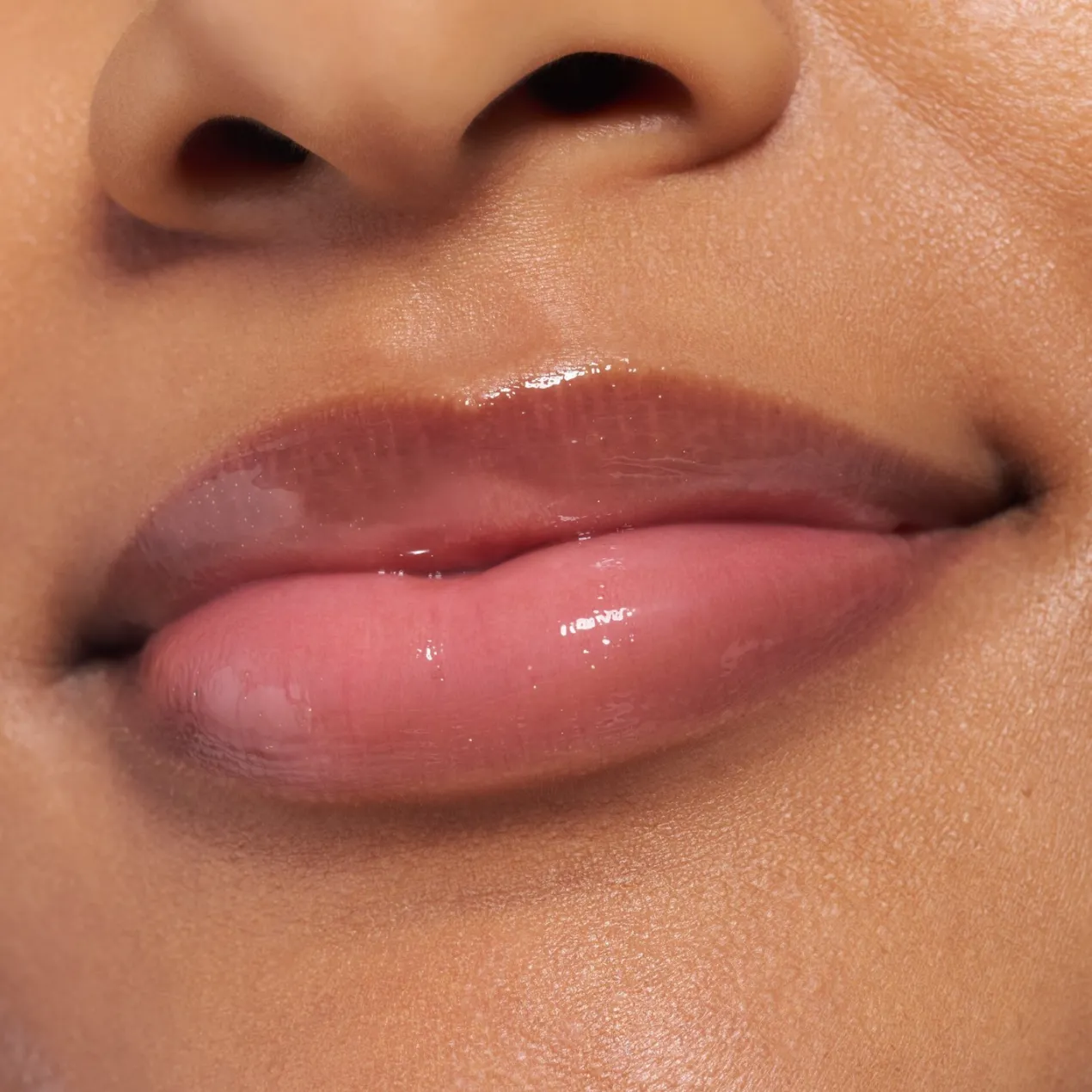 Juicy Bomb Brillo de Labios