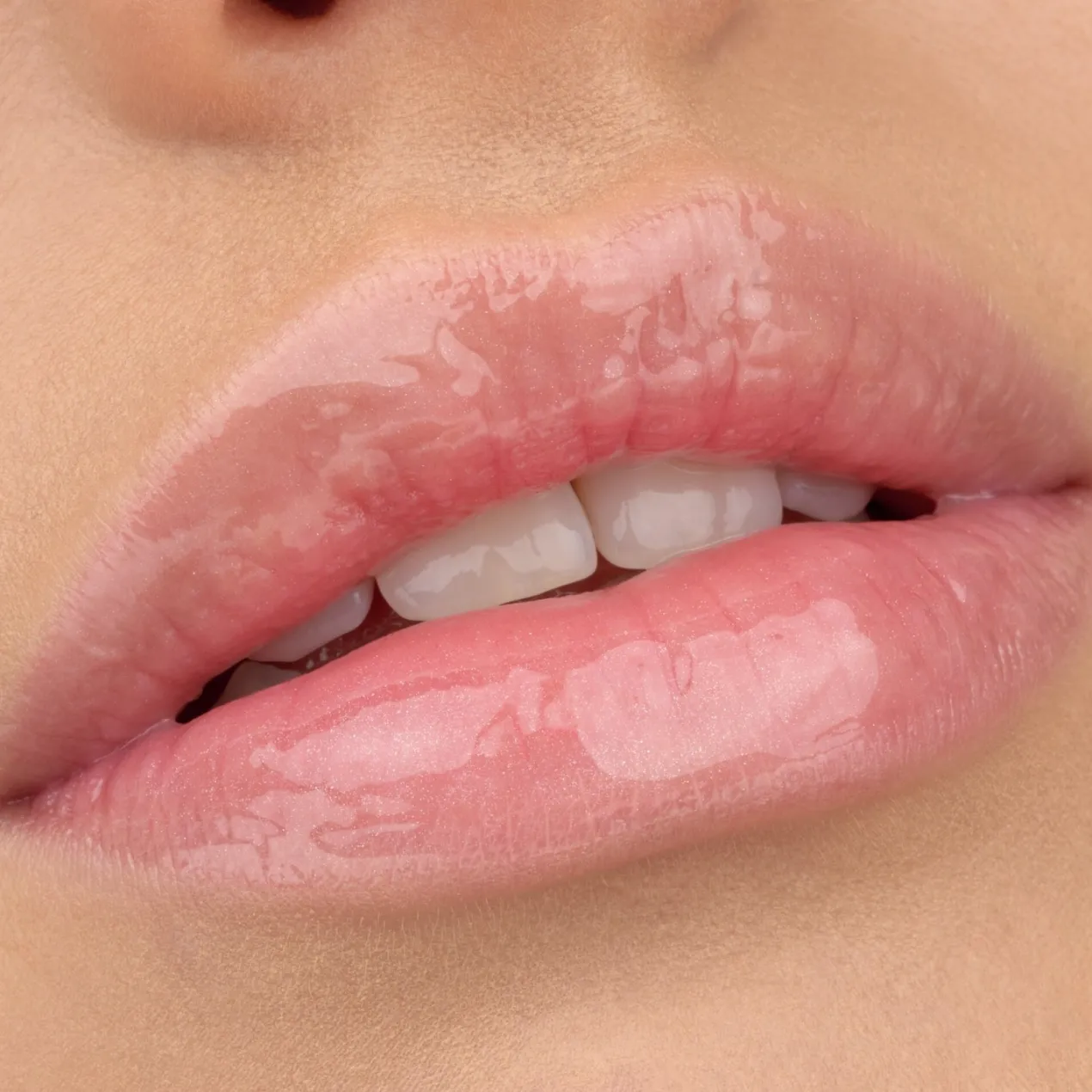 Juicy Bomb Brillo de Labios