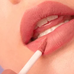 Labial Líquido The Longwear Lipstick