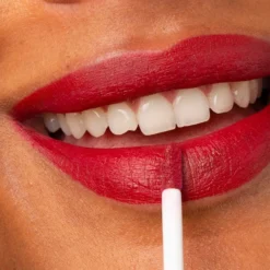 Labial Líquido The Longwear Lipstick