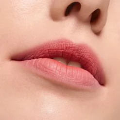 Labial Mate Cremoso Blur Soufflé