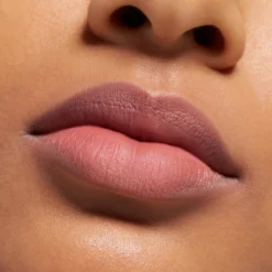 Labial Mate Cremoso Blur Soufflé