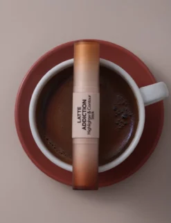 Latte Lightweight and Long-Lasting Creamy Highlighter