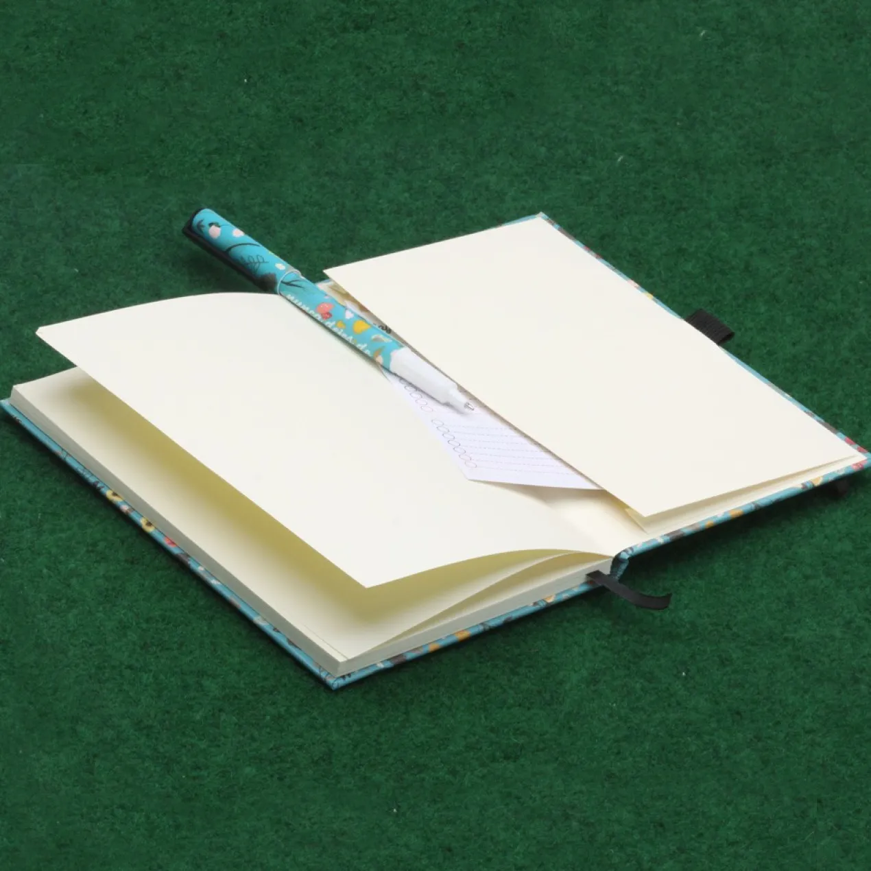 Libreta Soft con Bolsillo y Bolígrafo