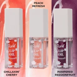 Lip Oil Massage