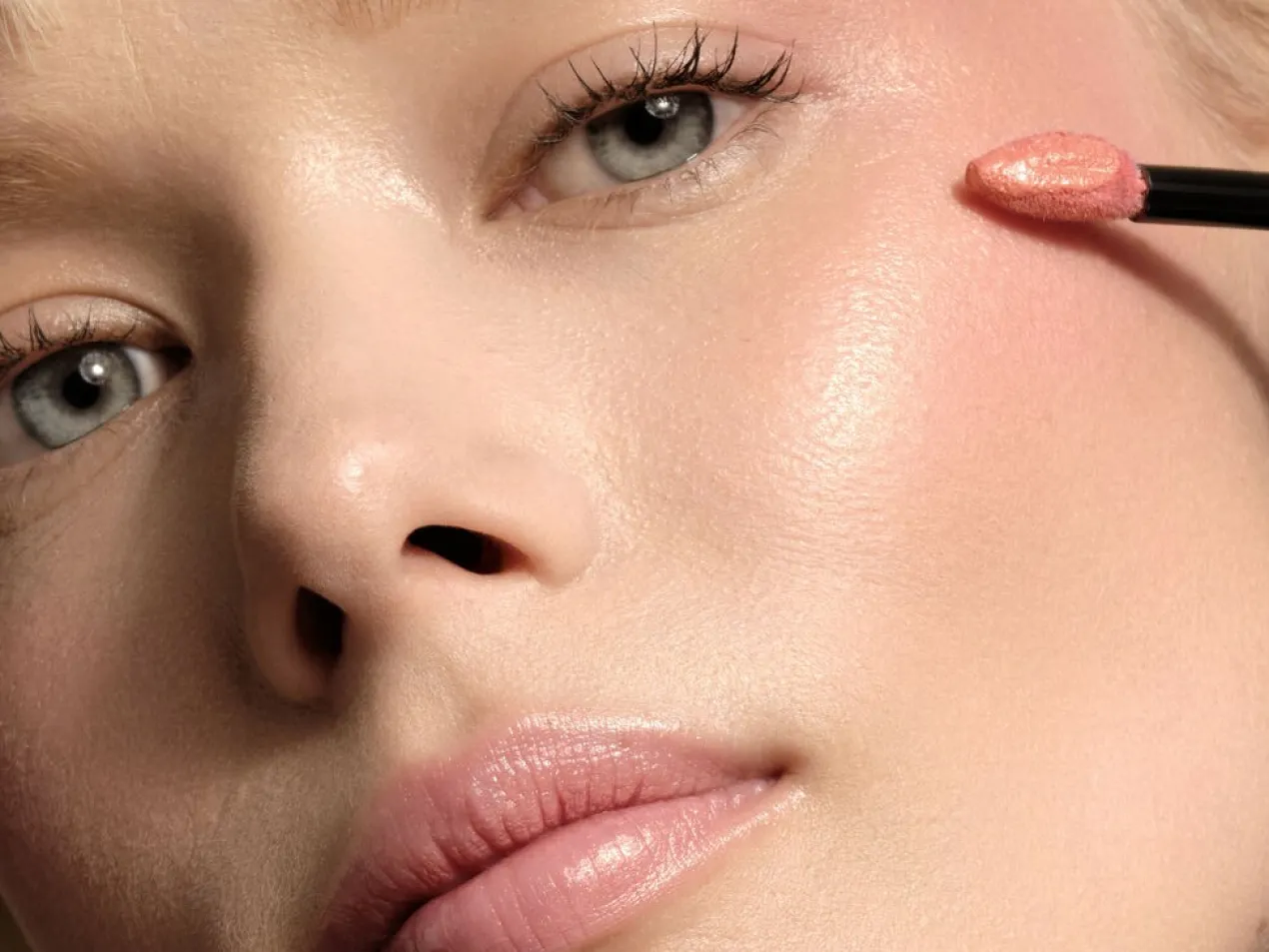 Luminous Silk Cheek Tint Colorete Líquido Larga Duración