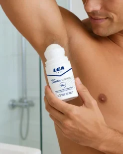 Men Clinical Desodorante Roll On