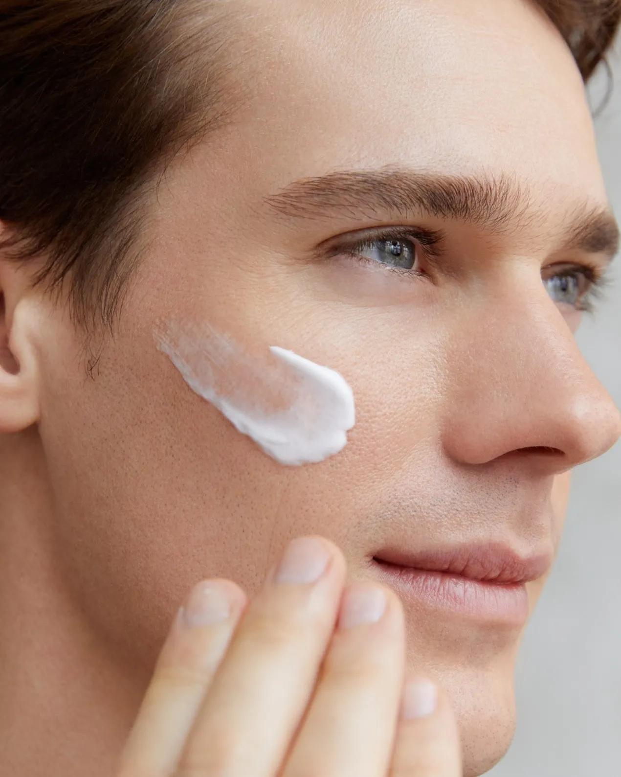 Men Protege & Cuida Crema Facial Hidratante Protector