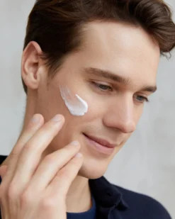 Men Protege & Cuida Crema Hidratante Intensiva