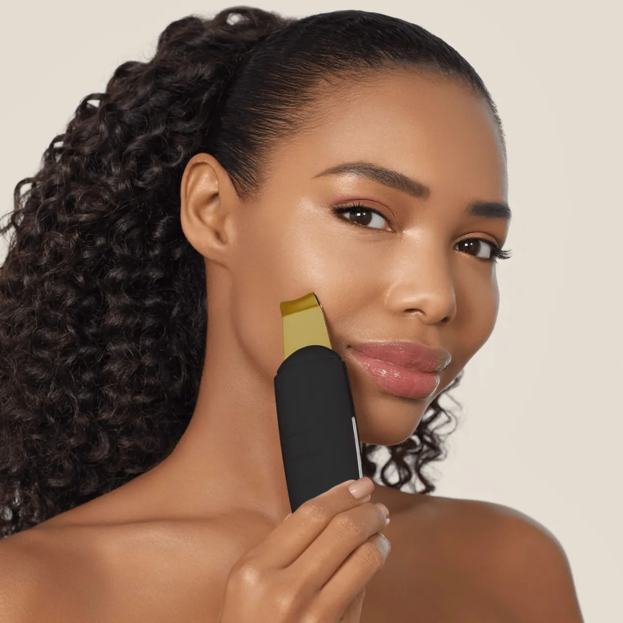 Microcurrent Skin Scrubber & Blackhead