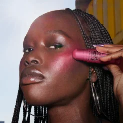 Multitasker Blush 'N' Brush Stick Colorete