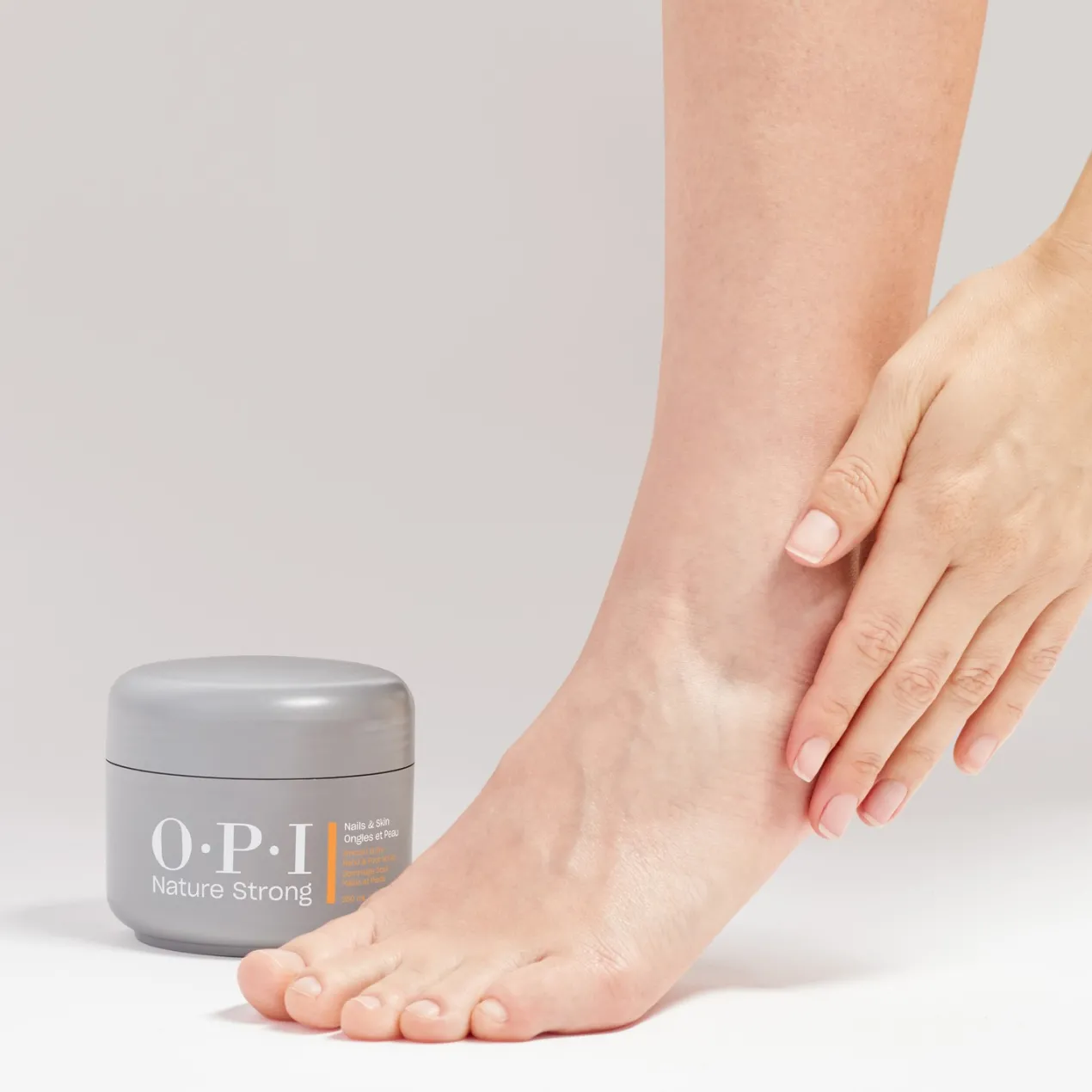 Nature Strong Exfoliante para Manos y Pies