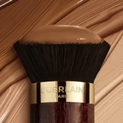 Parure Gold Skin Matte Base de Maquillaje