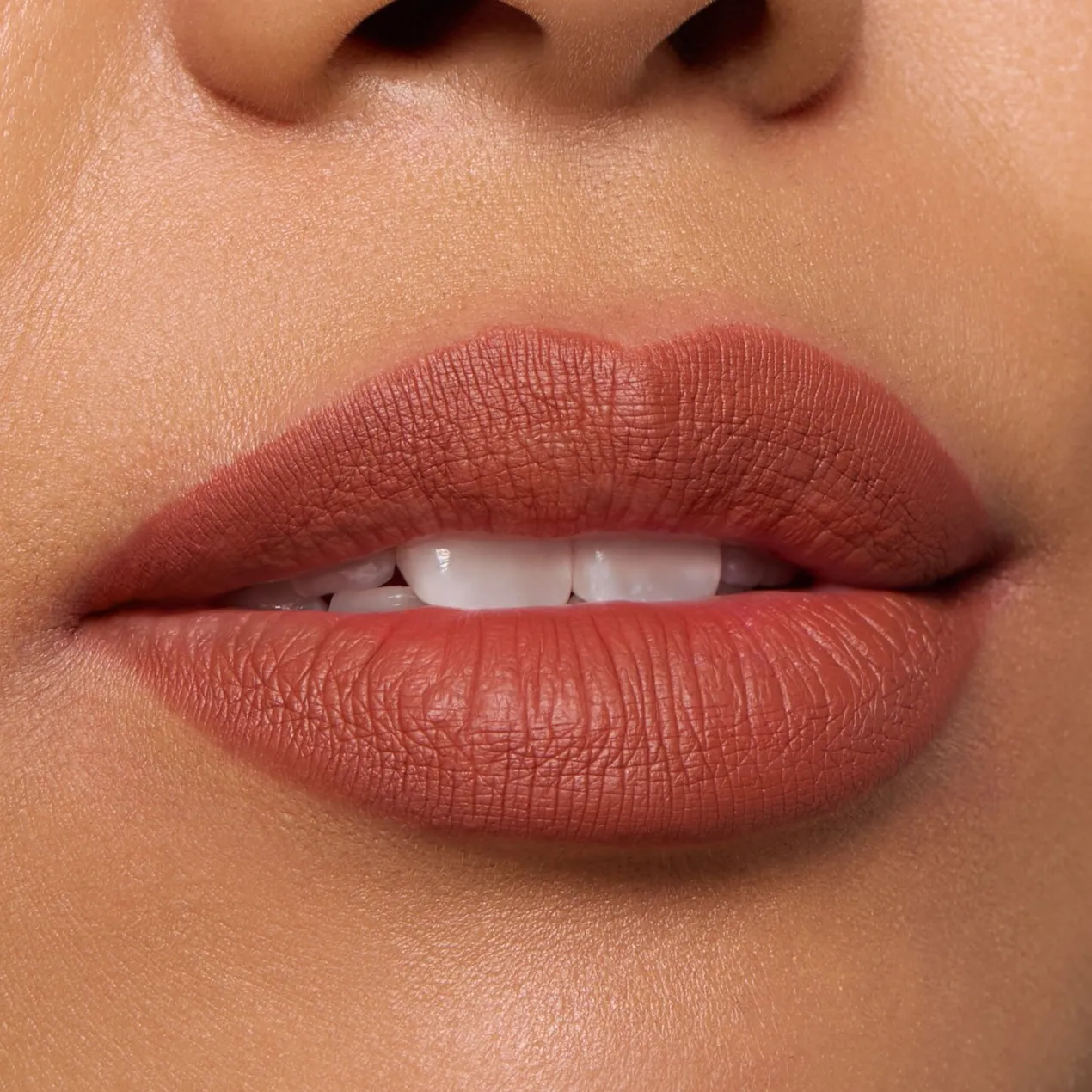 Perfilador de Labios Matte Comfort 8h
