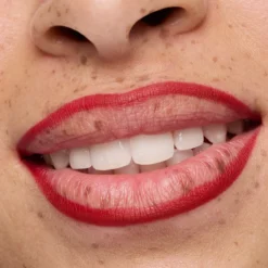 Perfilador de Labios Matte Comfort 8h