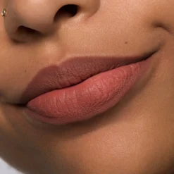 Perfilador de Labios Matte Comfort 8h